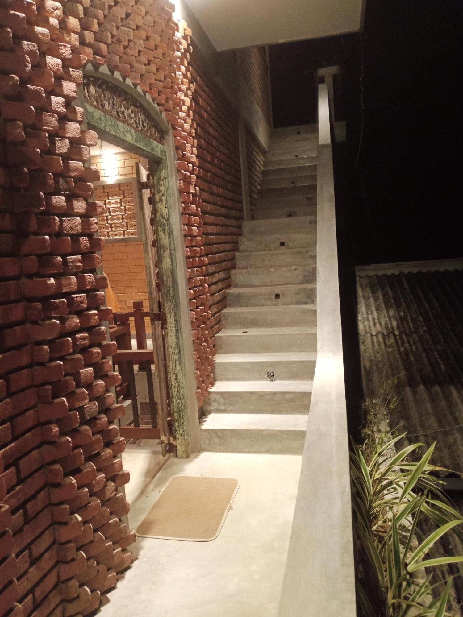 Hotel The Brick Wonder Habaraduwa Central Zewnętrze zdjęcie